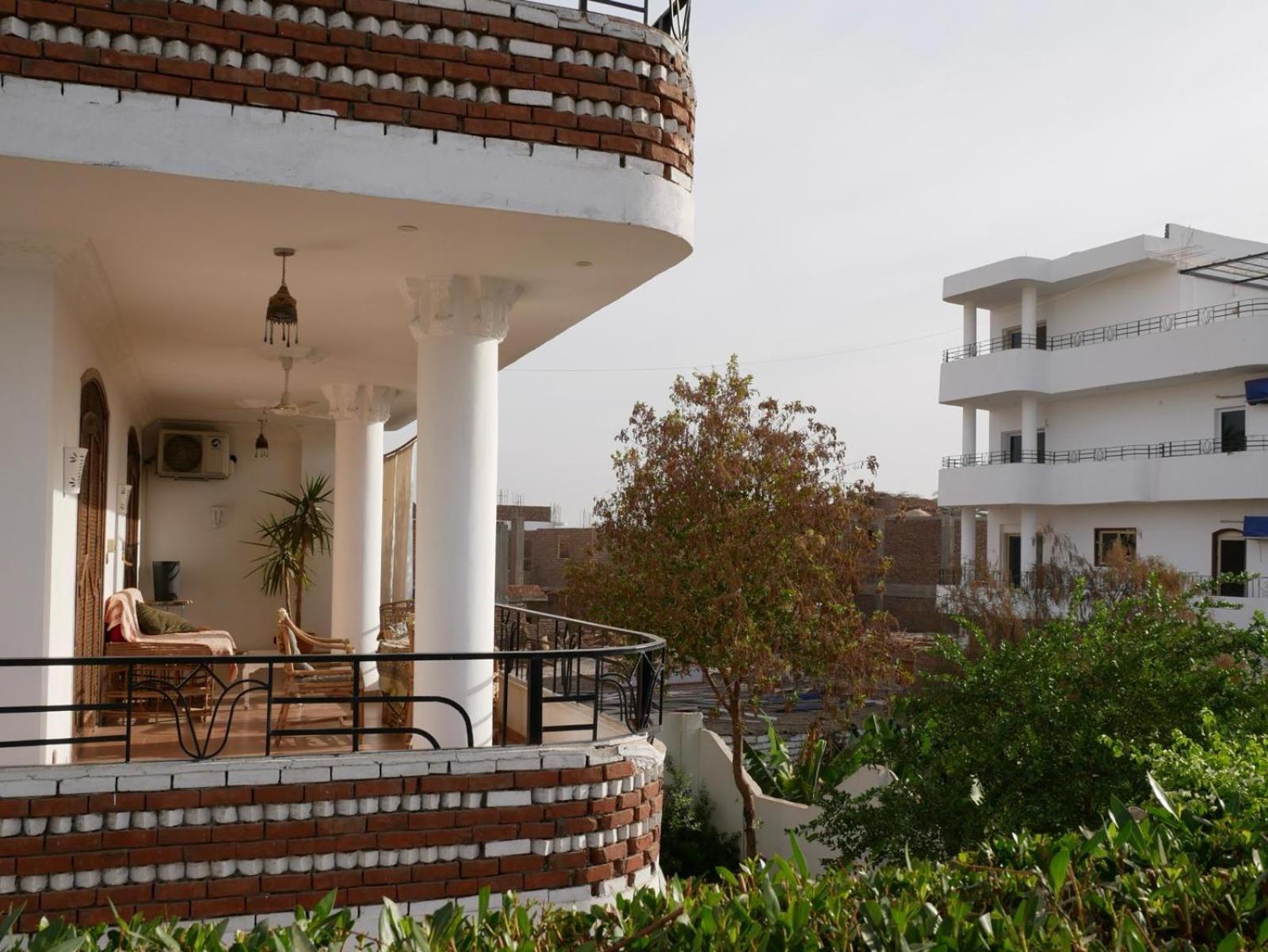 Villa Quiet Place Luxor Bagian luar foto