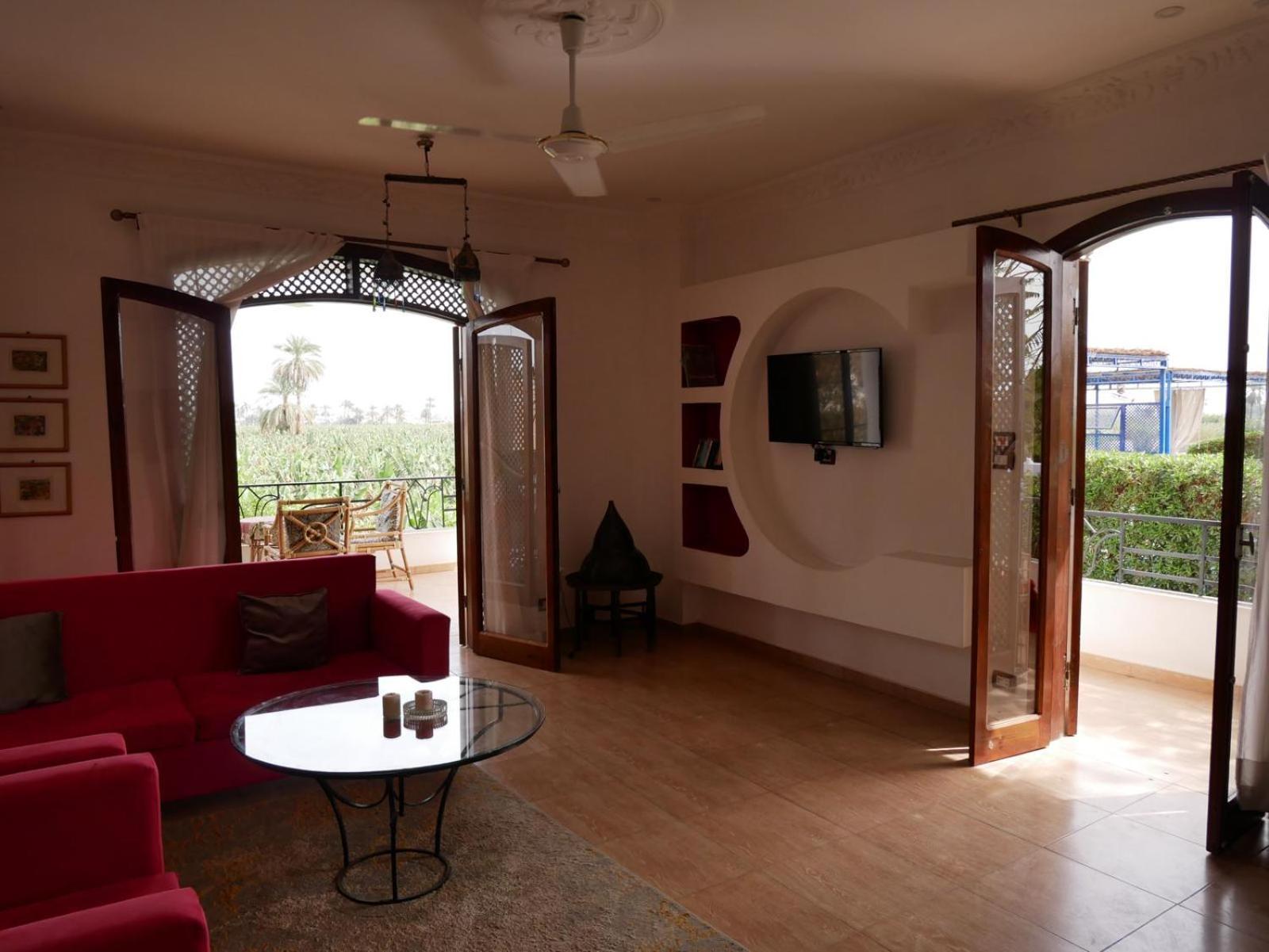 Villa Quiet Place Luxor Bagian luar foto