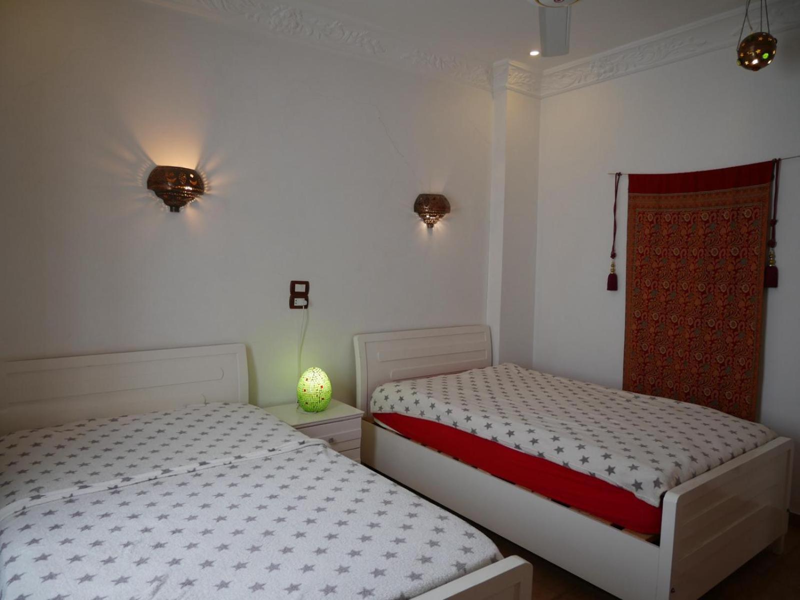 Villa Quiet Place Luxor Bagian luar foto